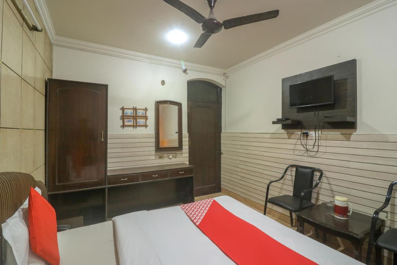 Oyo Flagship 43150 Hotel Uttam Heritage Saharanpur Exterior photo