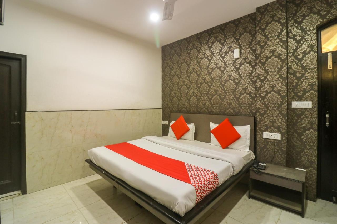 Oyo Flagship 43150 Hotel Uttam Heritage Saharanpur Exterior photo