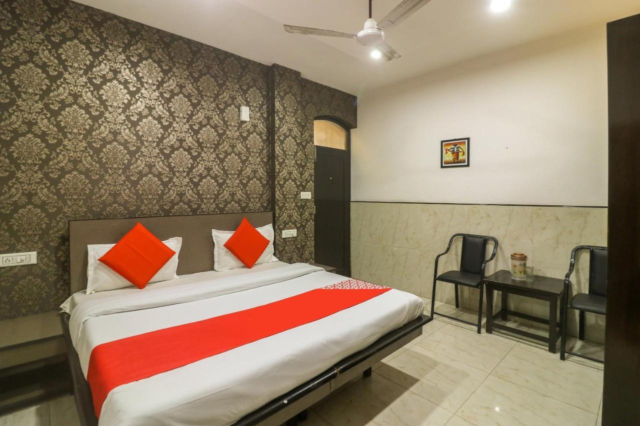 Oyo Flagship 43150 Hotel Uttam Heritage Saharanpur Exterior photo